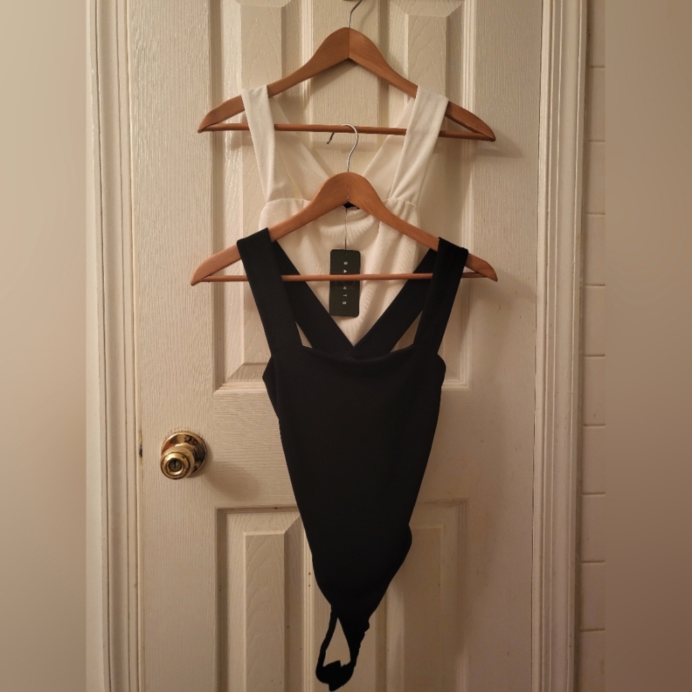 NWT- 2 Body Suits size small [21 Saints]
